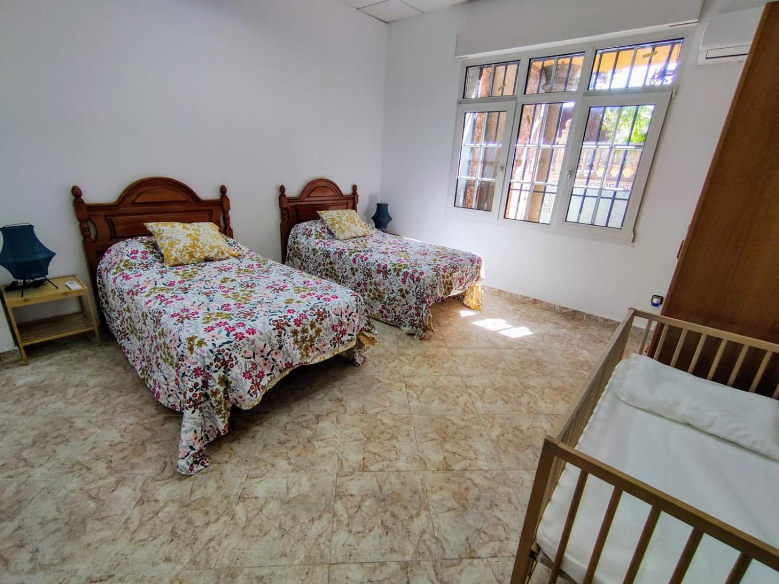 Preciosa Villa Para Grupos Grandes Con Piscina Y Bbq Casarrubios del Monte 外观 照片