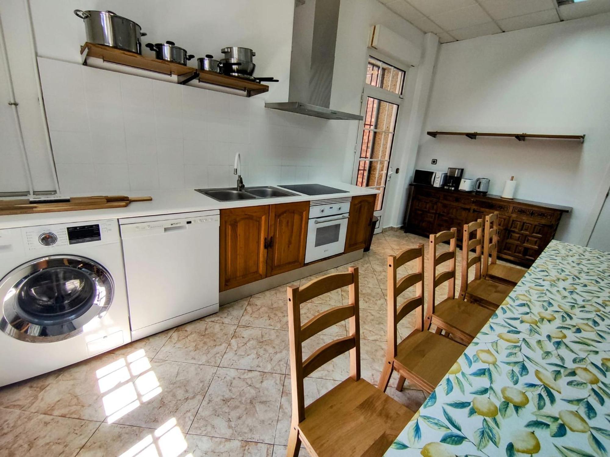 Preciosa Villa Para Grupos Grandes Con Piscina Y Bbq Casarrubios del Monte 外观 照片